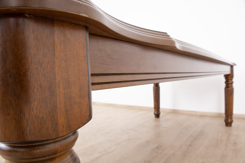 burray dining table + 8 chairs