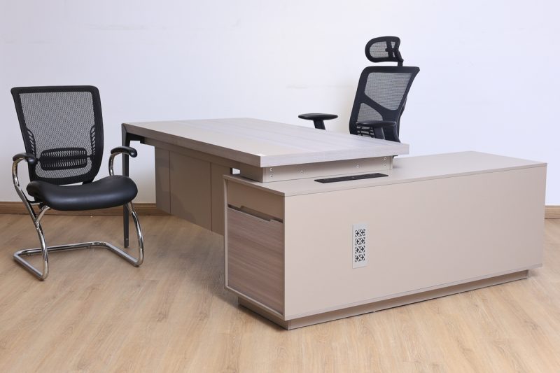 mga01-1816 - executive desk