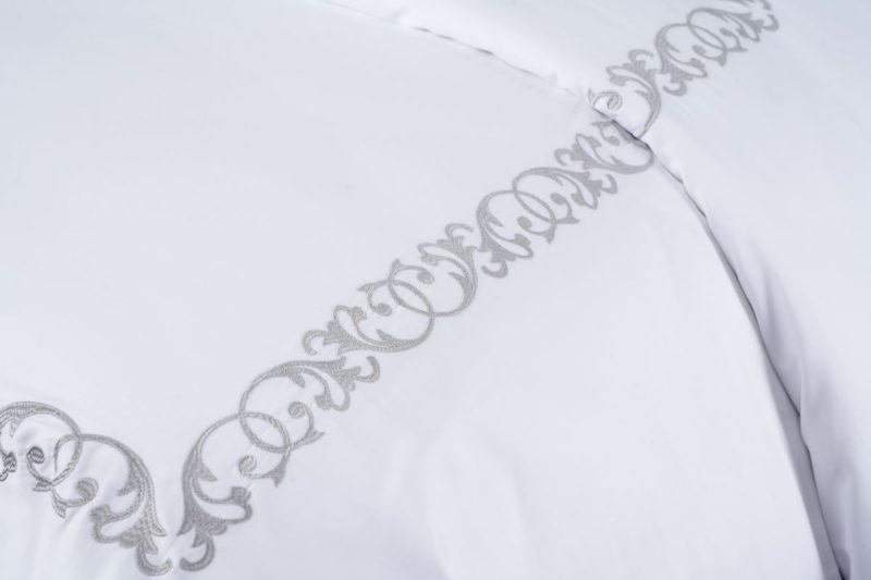 bed in box -  luxica chester (king) quilt set