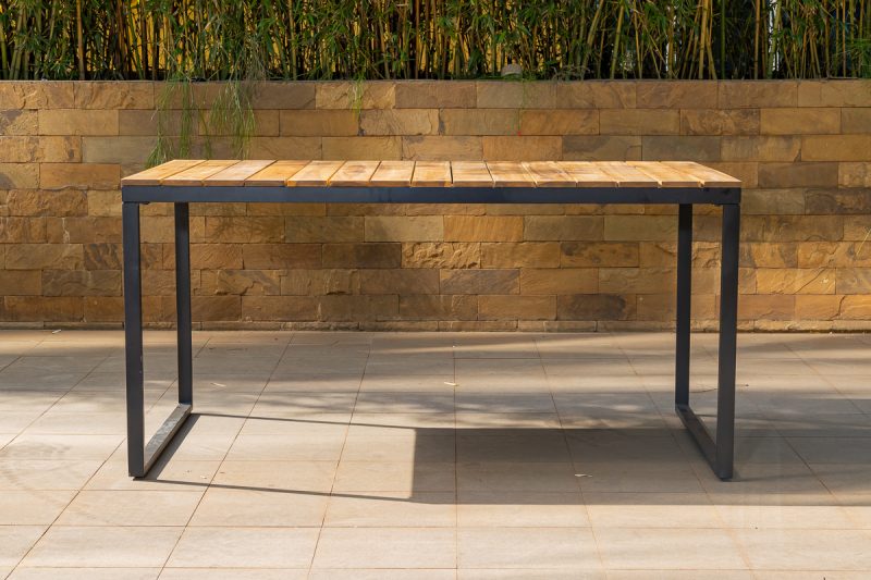 nod outdoor dining table + 6 chairs