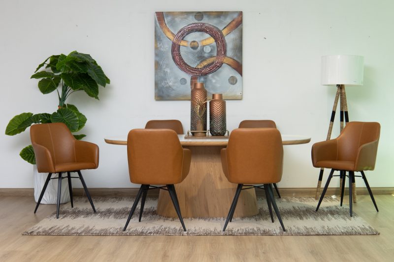 santos dining table + 6 belfast chairs