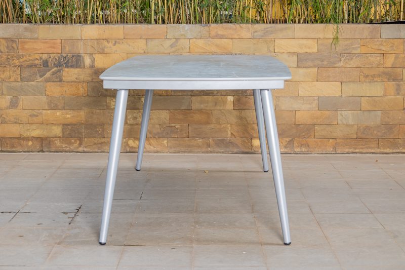 nod outdoor dining table + 6 chairs (copy)