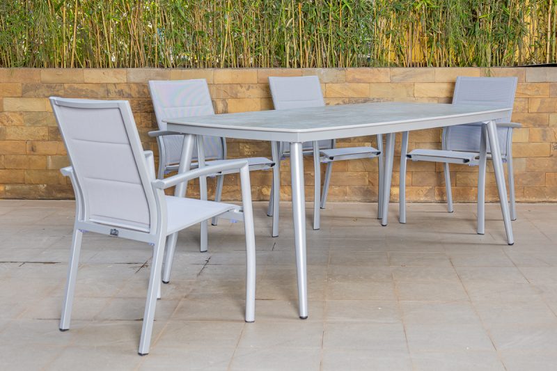 nod outdoor dining table + 6 chairs (copy)