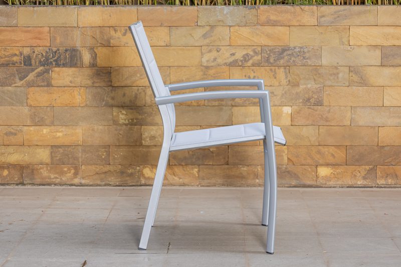 nod outdoor dining table + 6 chairs (copy)