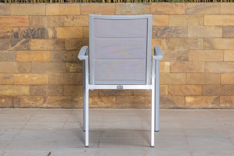 nod outdoor dining table + 6 chairs (copy)