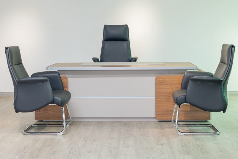 57mhs003 - executive desk